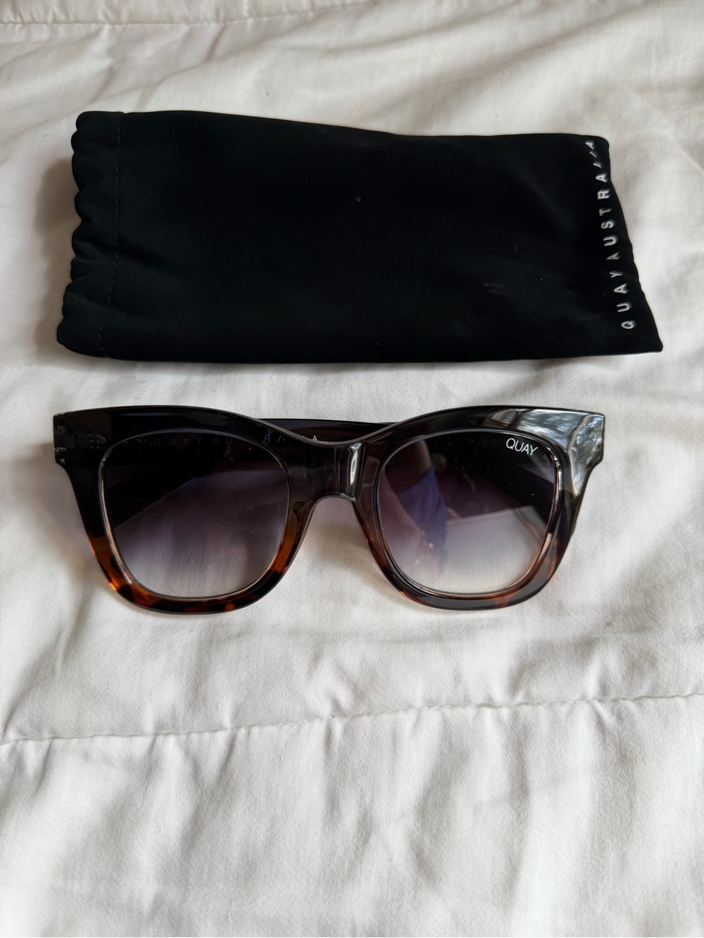 Quay australia after hours 125 black tortoise fade square winged sunglasses - Picture 2 of 9